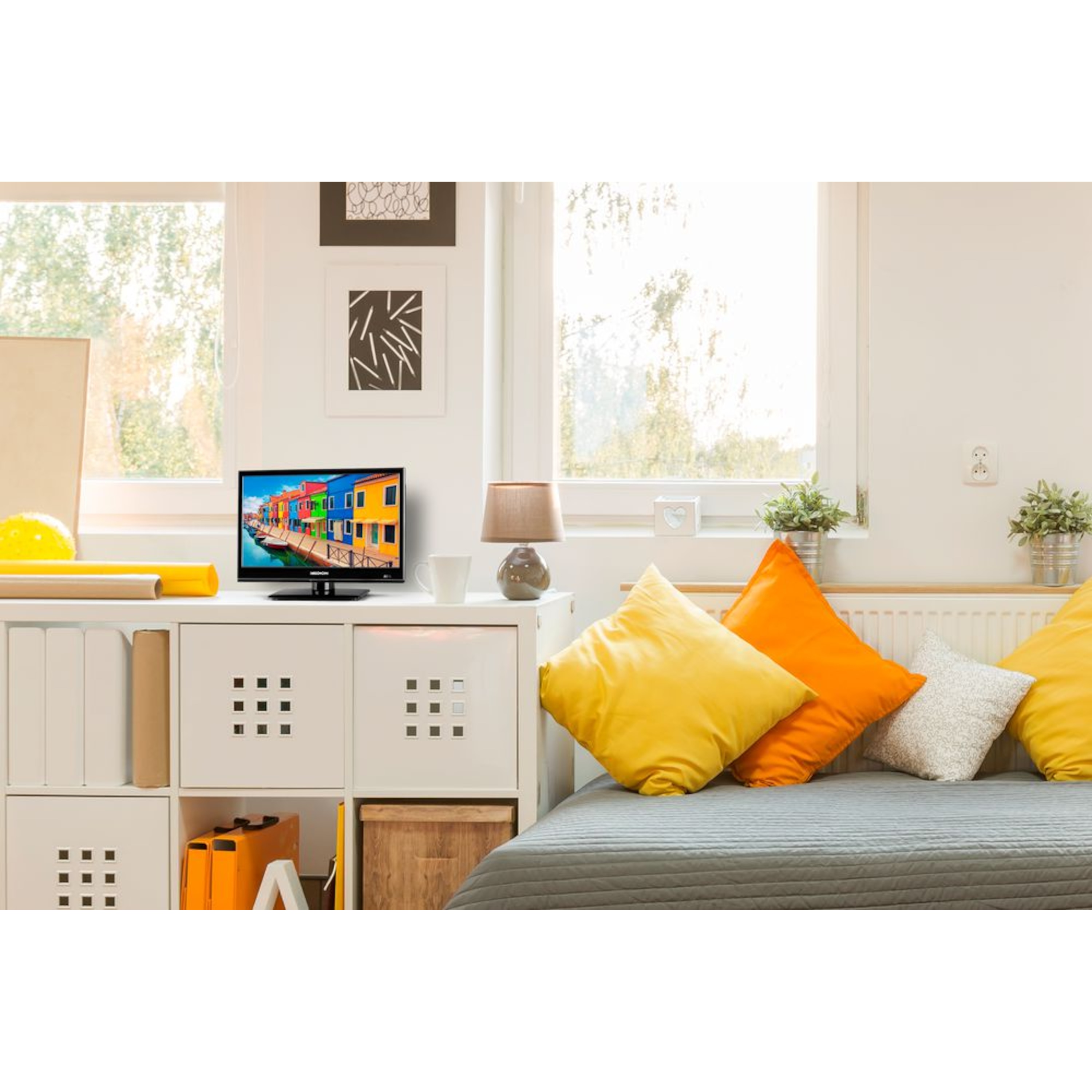 MEDION_TV_P12308_P13173_Mood_2018_ECOM