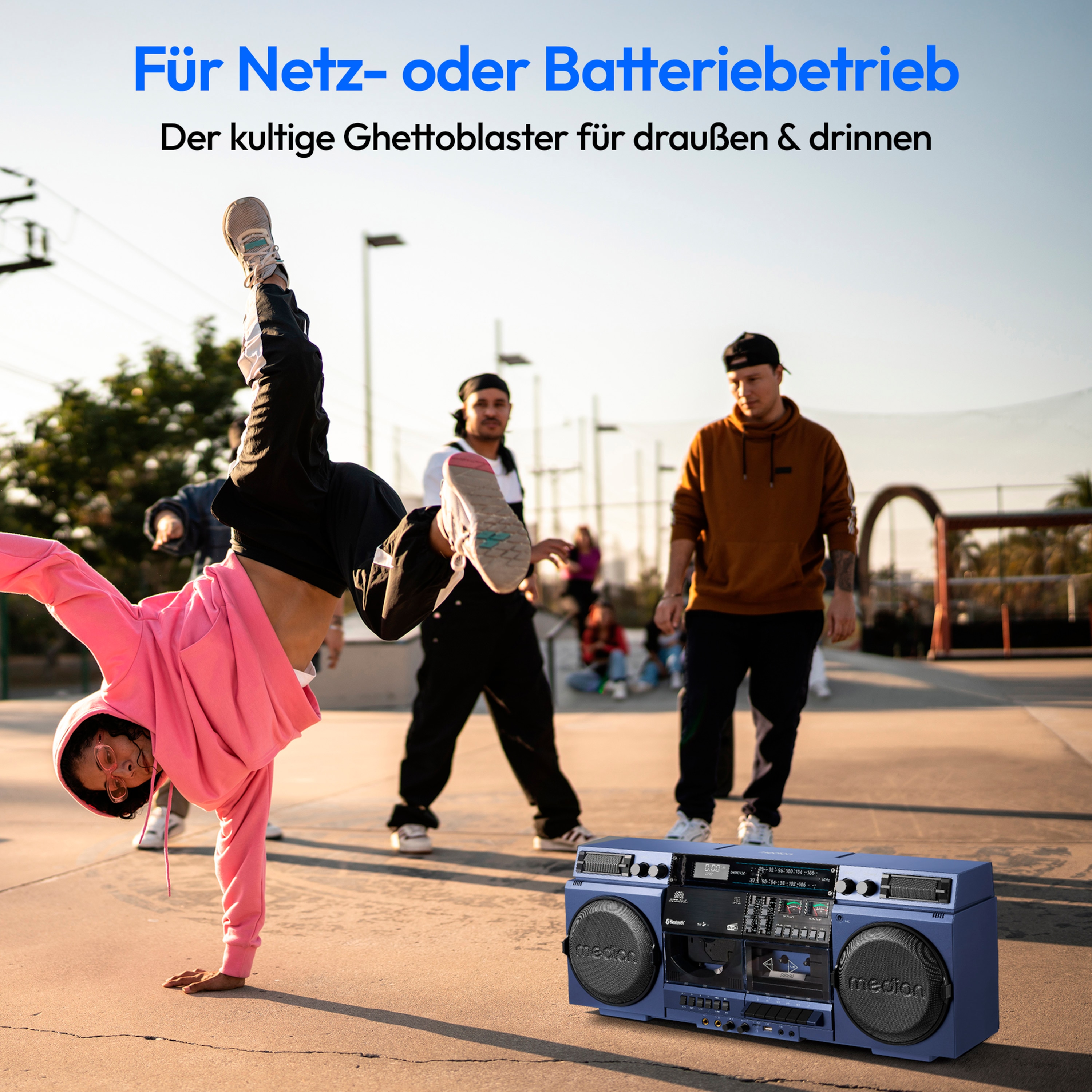 MEDION® LIFE® P66538 Retro-Boombox, DAB+/PLL-UKW Radio, Bluetooth® 5.3 für das Abspielen von Smartphone & Co, CD-Player, Kassettendeck, X-Bass Funktion, 2 x 10 W RMS