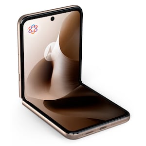 MOTOROLA razr 60 ultra 5G, 512 GB, Mountain Trail