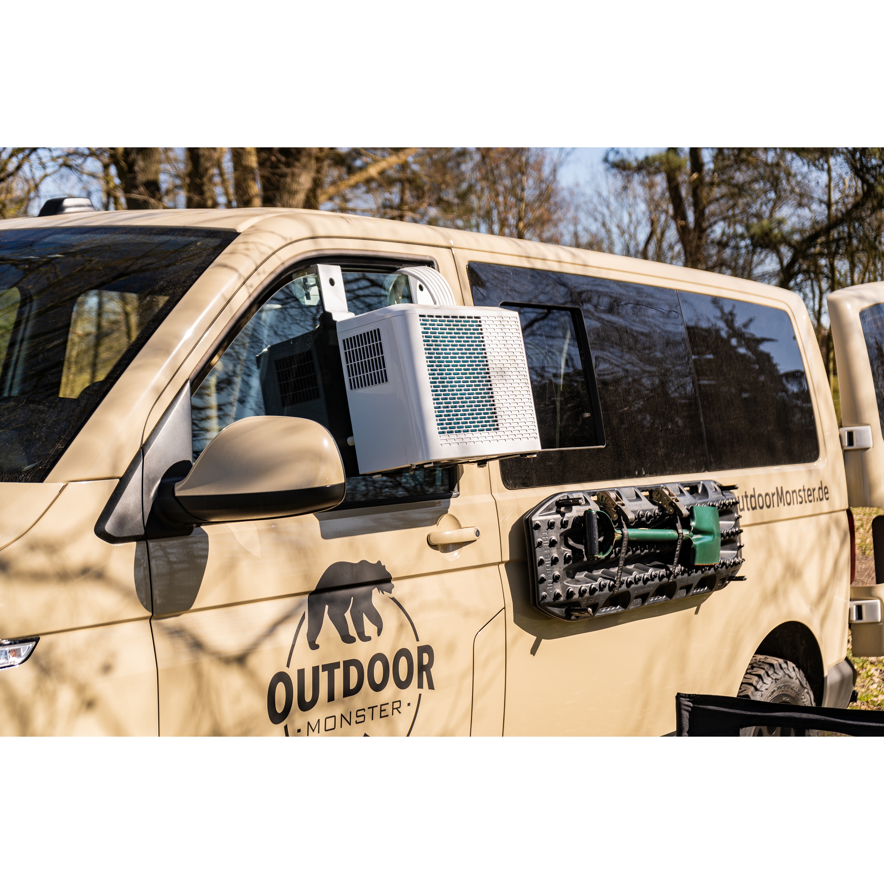 MEDION® LIFE P502 Smarte Camping-Klimaanlage (MD 37735), 5.000 BTU Kühlleistung, App- und Sprachsteuerung, für Räume bis zu 12 qm, R290 (Propan) als Kühlmittel   (B-Ware)