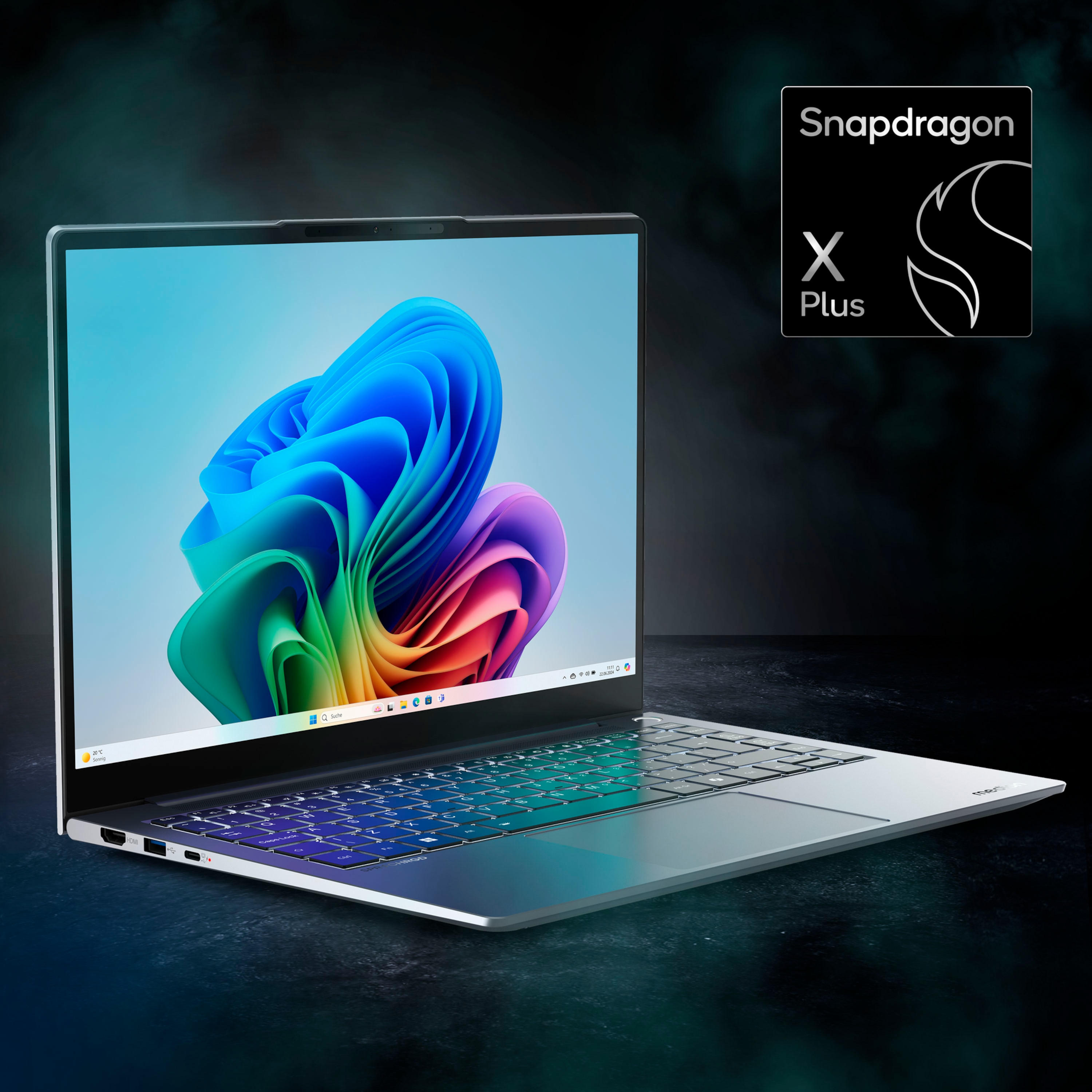 MEDION® SPRCHRGD 14 S1; Copilot+ PC, Snapdragon® X Plus, Windows 11 Home, 35,56 cm (14“) 2,8K Display, 512 GB SSD, 16 GB RAM