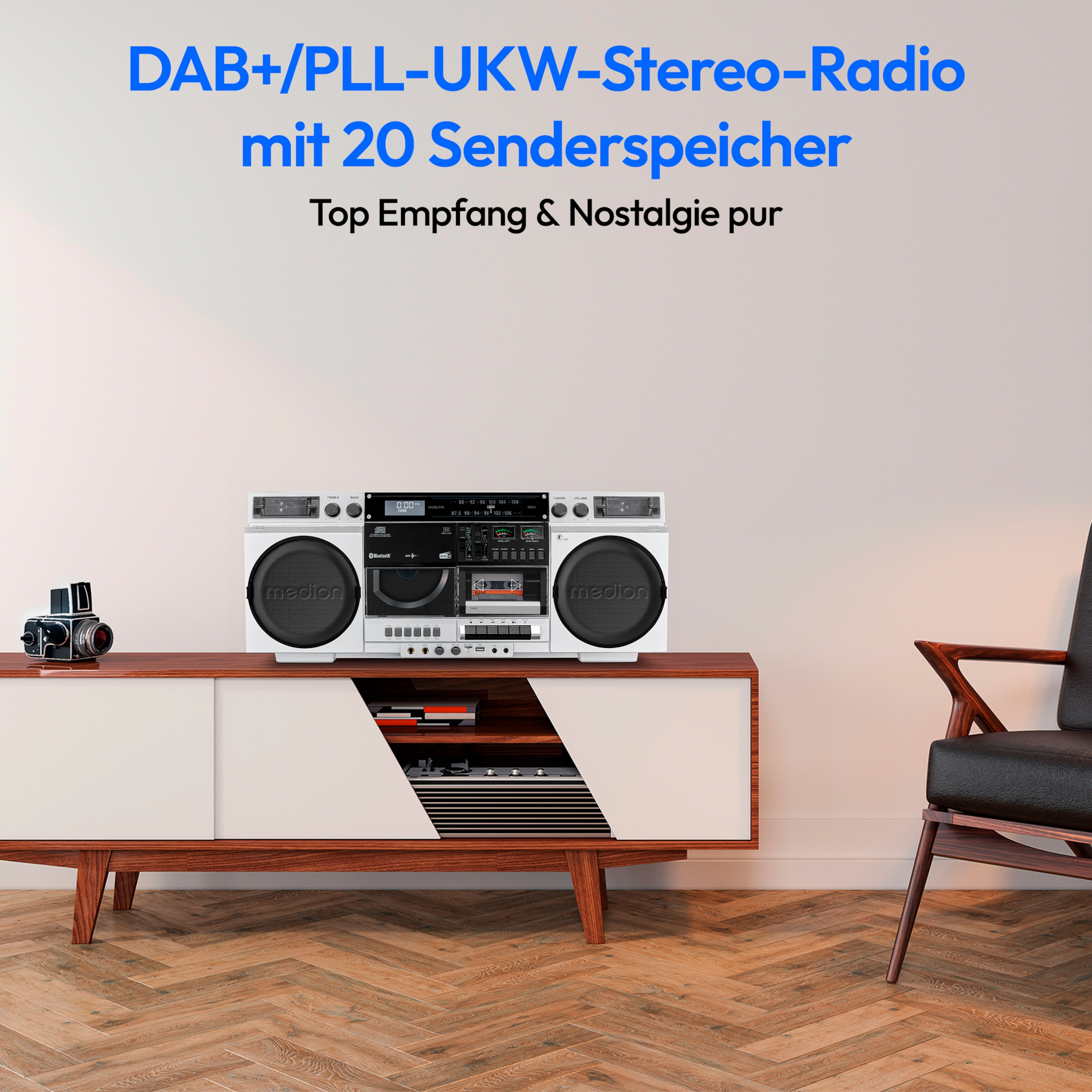MEDION® LIFE® P66538 Retro-Boombox, DAB+/PLL-UKW Radio, Bluetooth® 5.3 für das Abspielen von Smartphone & Co, CD-Player, Kassettendeck, X-Bass Funktion, 2 x 10 W RMS