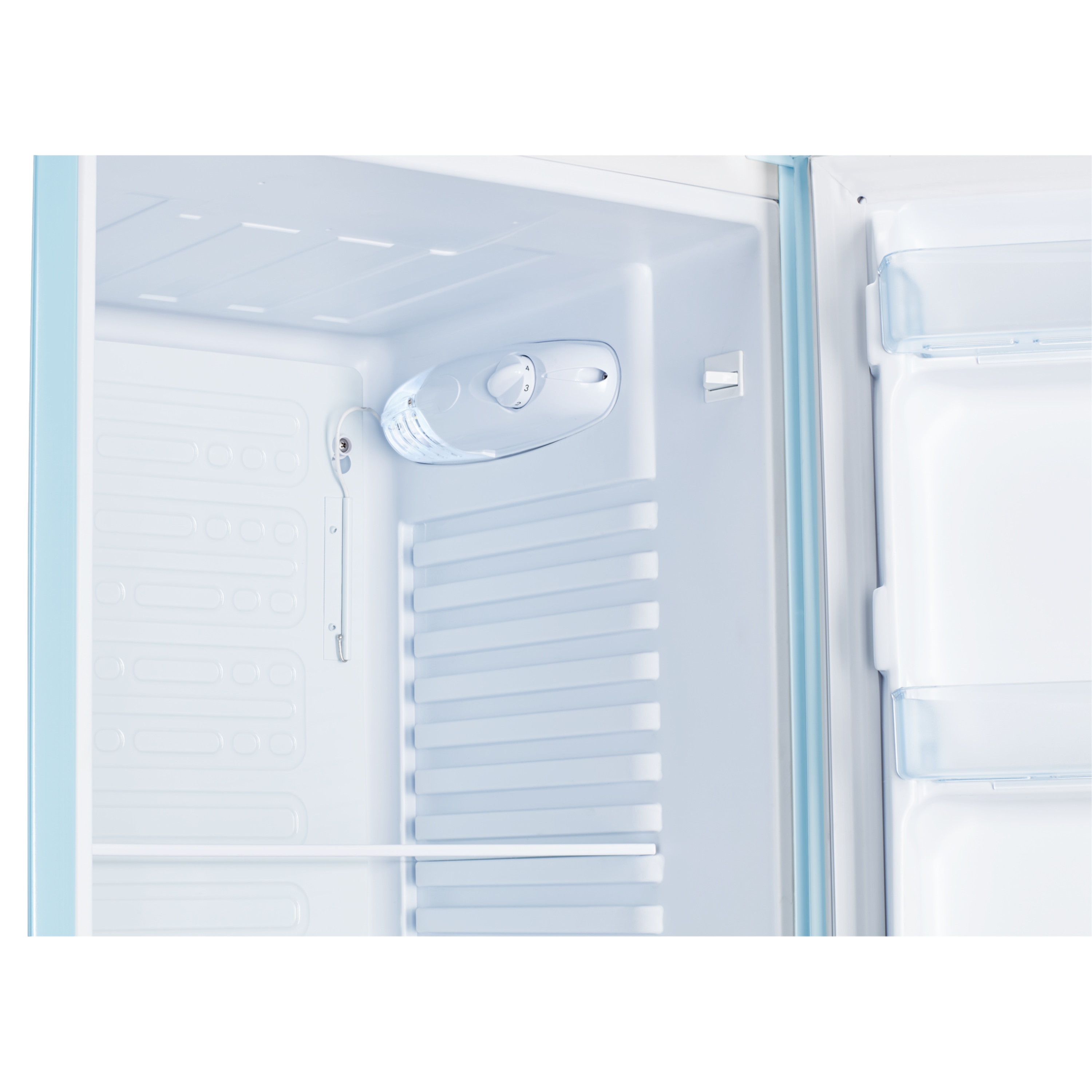 MEDION® LIFE® Retro-Kühlschrank MD 37800, 91 Liter Kühlraum, 38 dB, höhenverstellbare Füße, Energieverbrauch: 85 kWH/Jahr