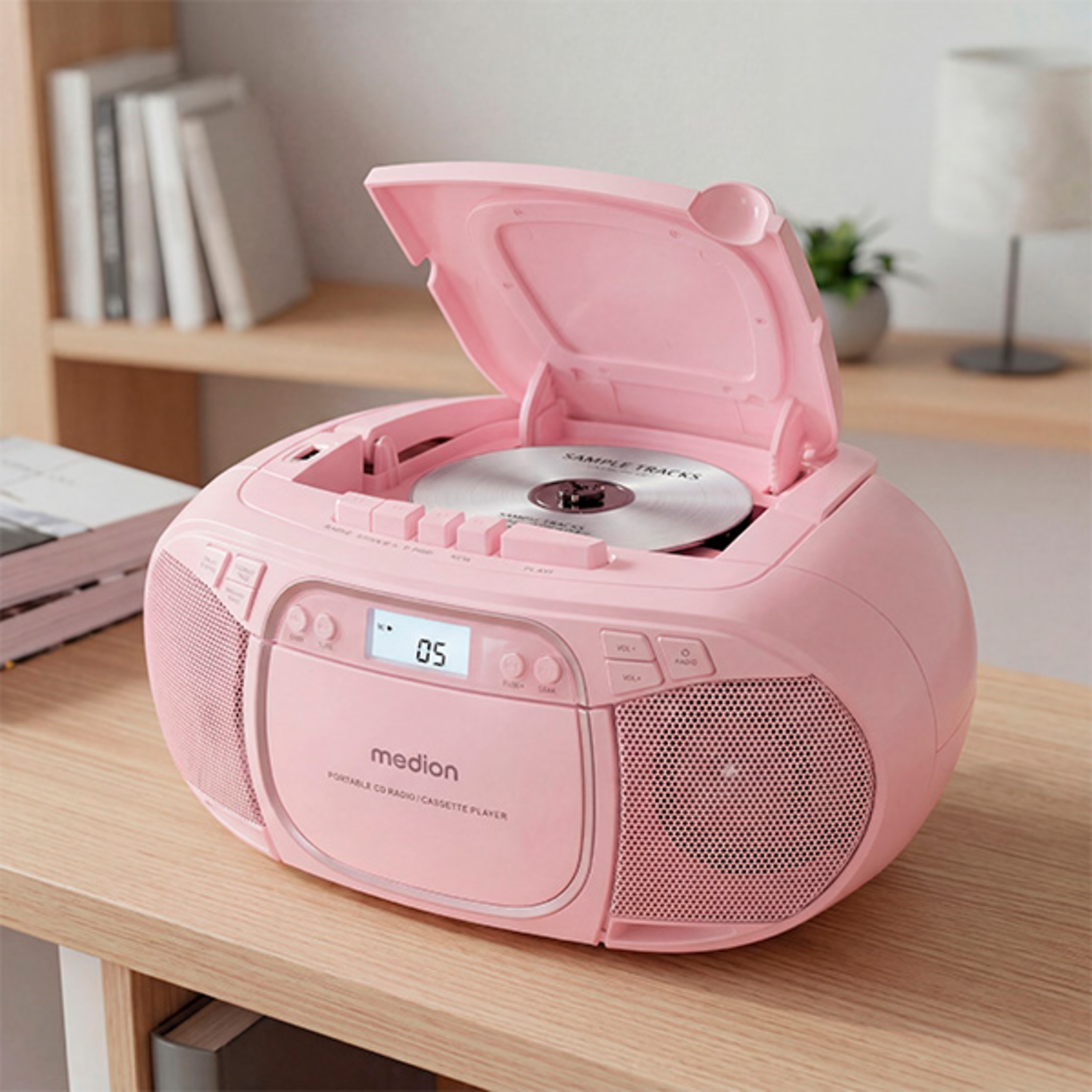 CD einlegen. Musik genießen.
