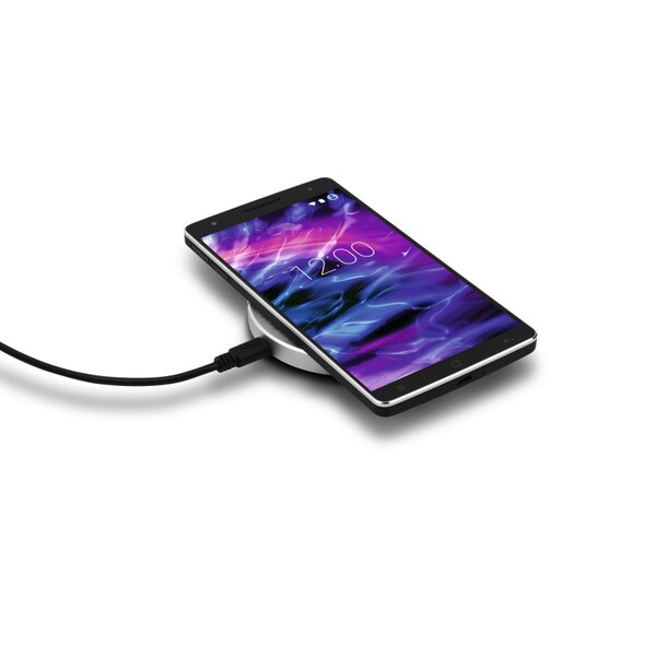 APPLE iPhone X 64 GB (generalüberholt) mit Qi Wireless Charger