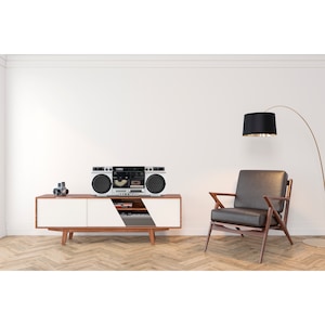 MEDION® LIFE P66538 Retro-Boombox silber, DAB+/PLL-UKW Radio, Bluetooth® 5.3 für das Abspielen von Smartphone & Co, CD-Player, Kassettendeck, X-Bass Funktion, 2 x 10 W RMS