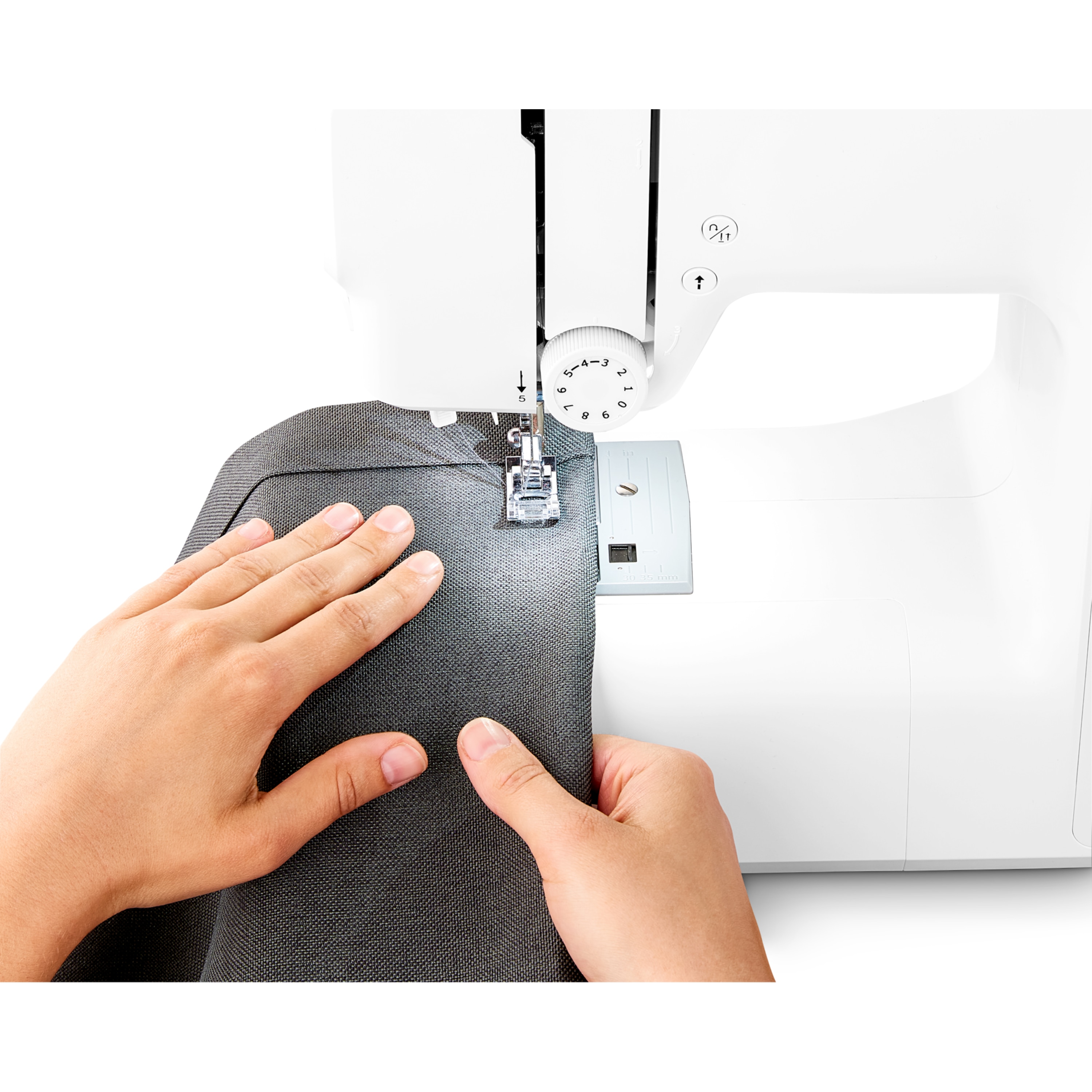 MEDION® LIFE® Digitale Nähmaschine SD36 (MD11881), einstellbare Stichlänge und Stichbreite, 270 Stichmuster, Integriertes Zubehörfach, 36 Watt Motorleistung