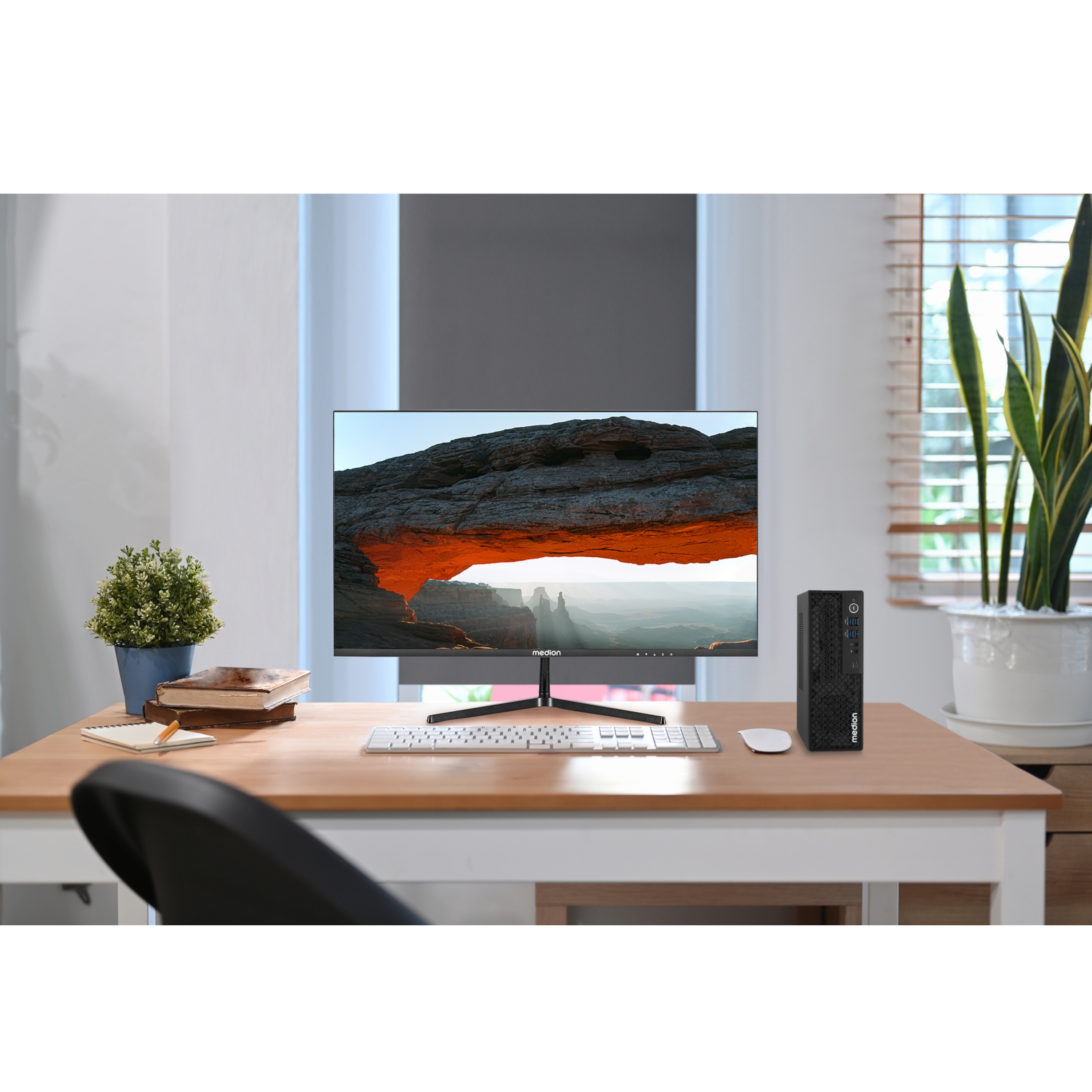 MEDION® Picoworx T80 II Mini PC, Intel® Core™ i9-14900HX, Windows 11 Home, 1TB SSD, 32 GB RAM